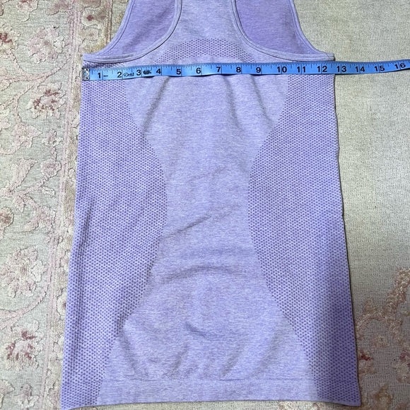Gymshark vital seamless vest 2.0 lilac tank size small - Picture 6 of 7